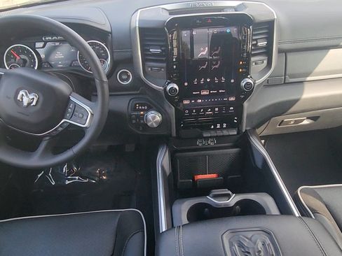 Used 2025 RAM 1500 Laramie w/ Sport Appearance Package AWD/4WD image 11