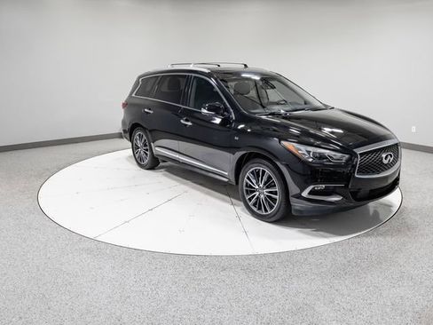 Used 2016 INFINITI QX60 FWD w/ Deluxe Technology Package image 31