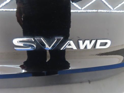 Used 2023 Nissan Rogue SV AWD/4WD image 13