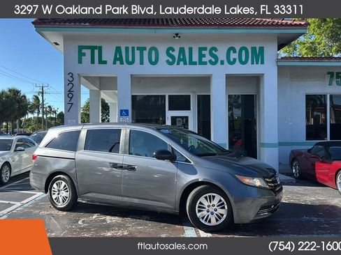 Used 2014 Honda Odyssey LX image 1