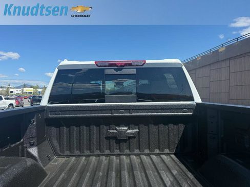 New 2026 Chevrolet Silverado 1500 ZR2 w/ Dark Appearance Package AWD/4WD image 14