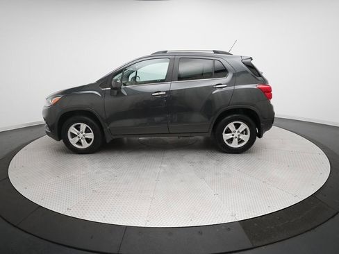 Used 2017 Chevrolet Trax LT w/ Driver Confidence Package image 23