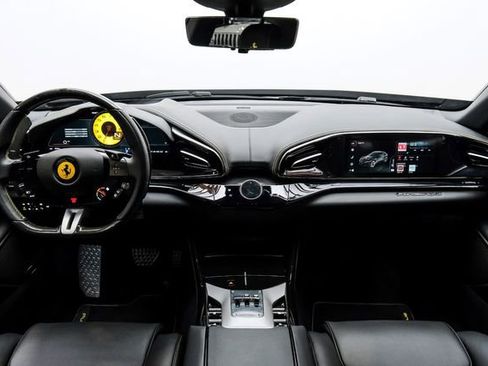 Used 2025 Ferrari Purosangue image 15