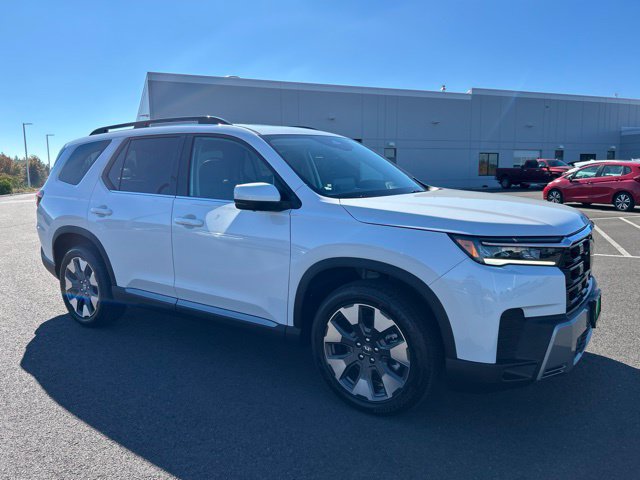 New 2026 Honda Pilot Elite image 3