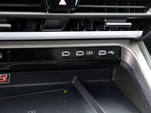 New 2026 Lexus TX 500h AWD image 27