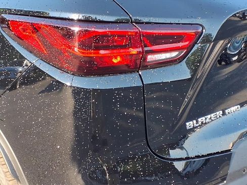 New 2026 Chevrolet Blazer LT w/ Convenience Package AWD/4WD image 8