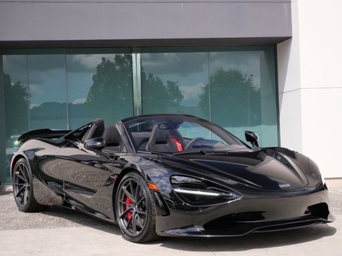 New 2025 McLaren 750S Spider image 1