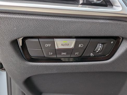 New 2026 BMW 430i xDrive w/ M Sport Package AWD/4WD image 18