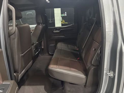 Used 2025 GMC Sierra 1500 Denali image 17