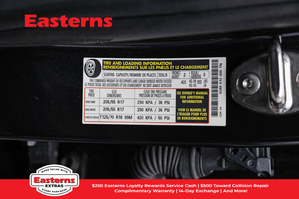 Used 2025 Volkswagen Jetta SE FWD image 35