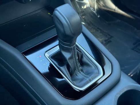 Certified 2025 Subaru Forester Premium image 34