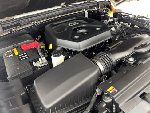 Used 2022 Jeep Wrangler Unlimited Rubicon 4xe AWD/4WD image 79