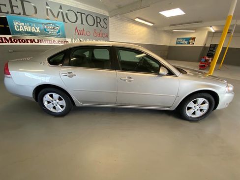 Used 2006 Chevrolet Impala LT w/ Preferred Equipment Group FWD image 20