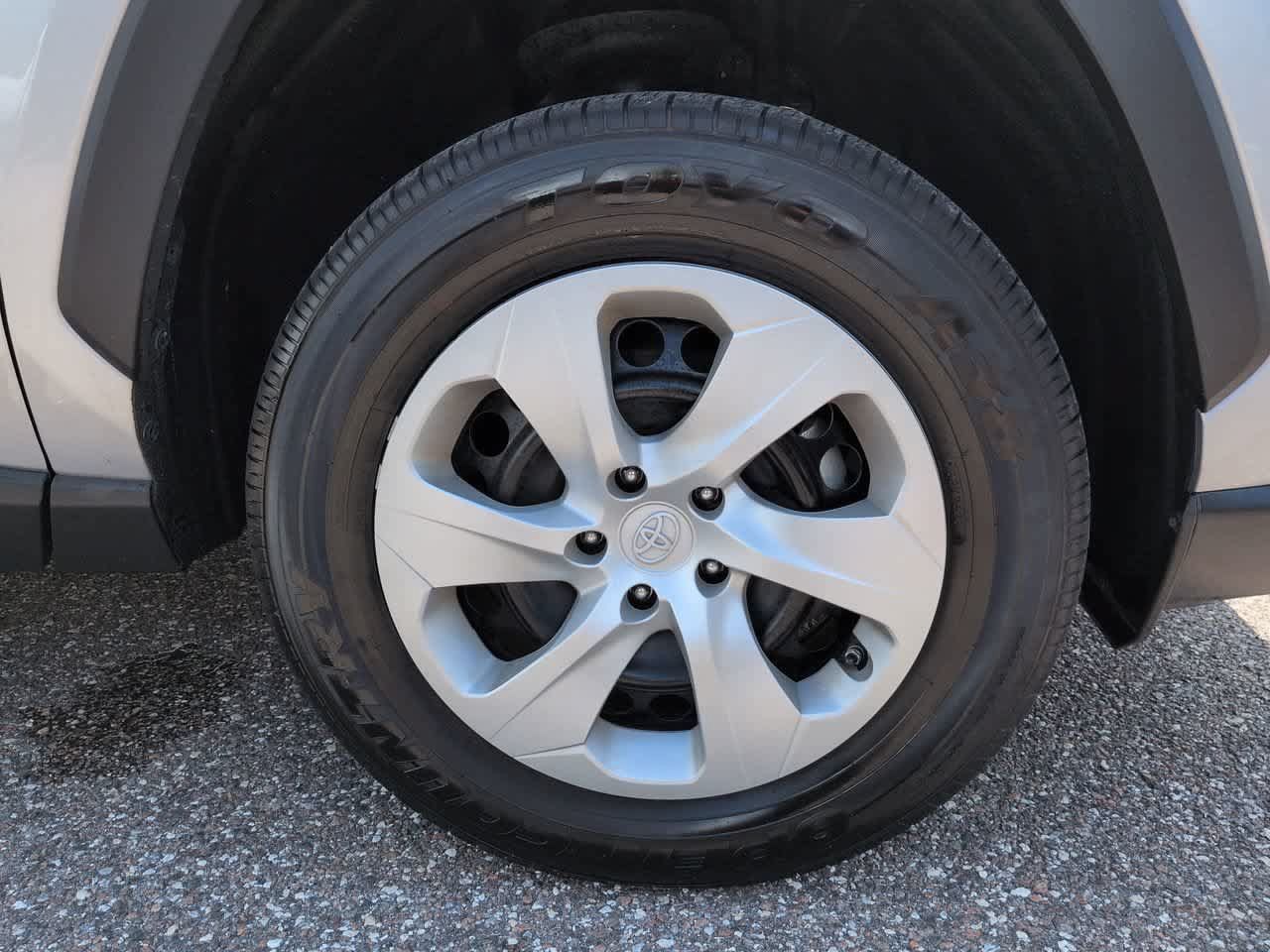 Certified 2023 Toyota RAV4 LE FWD image 11