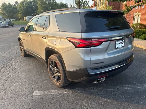 Used 2023 Chevrolet Traverse Premier w/ Redline Edition AWD/4WD image 8