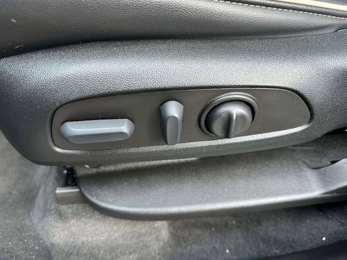 Used 2023 Chevrolet Traverse Premier w/ Redline Edition image 19