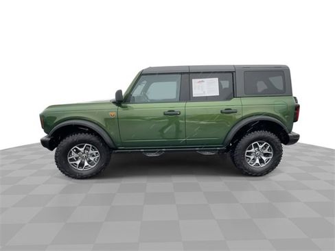 Used 2025 Ford Bronco Badlands image 5