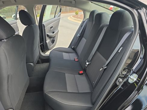 Used 2025 Nissan Sentra SV image 14