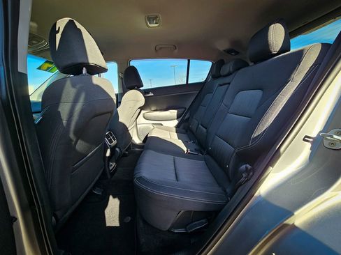 Used 2019 Kia Sportage LX image 29