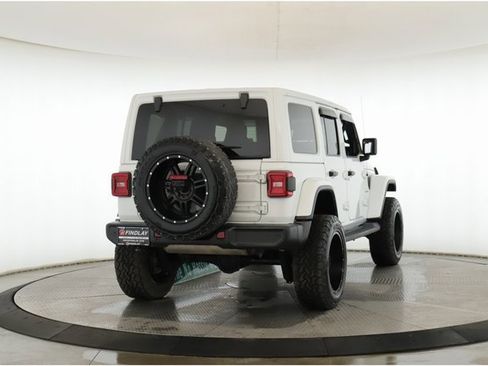 Used 2021 Jeep Wrangler Unlimited Sahara w/ Uconnect 4C Nav & Sound Group image 7