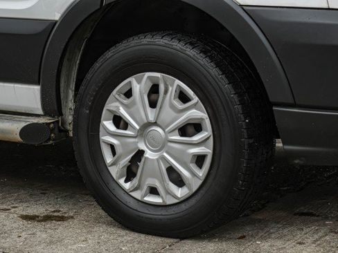 Used 2017 Ford Transit 250 130 Low Roof w/ Exterior Upgrade Package image 47