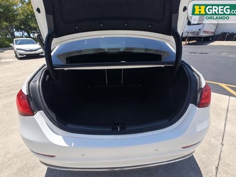 Used 2024 Mercedes-Benz C 300 Sedan image 15