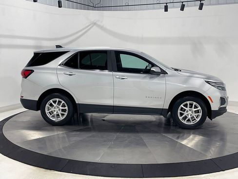 Used 2022 Chevrolet Equinox LT image 10
