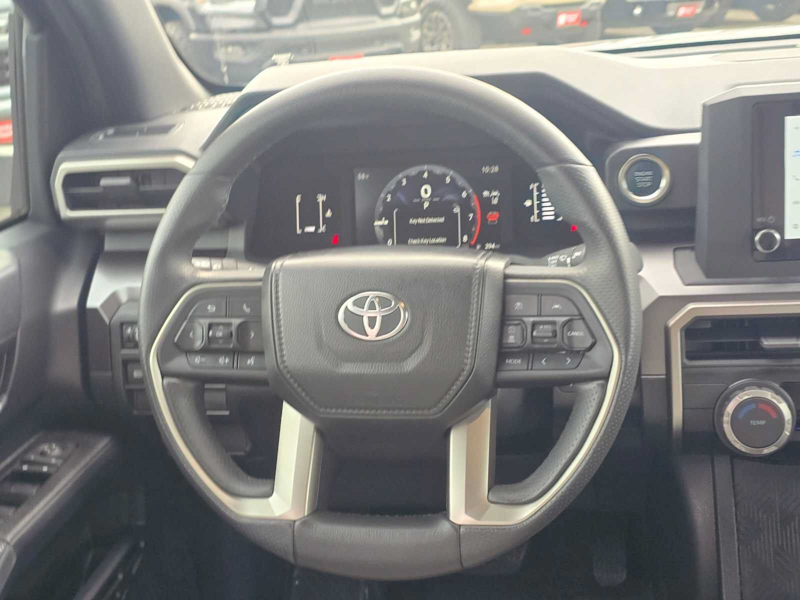 Certified 2025 Toyota 4Runner SR5 AWD/4WD image 19