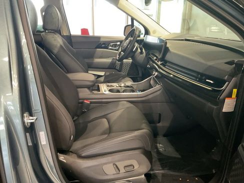New 2026 Kia Carnival SX Prestige FWD image 25