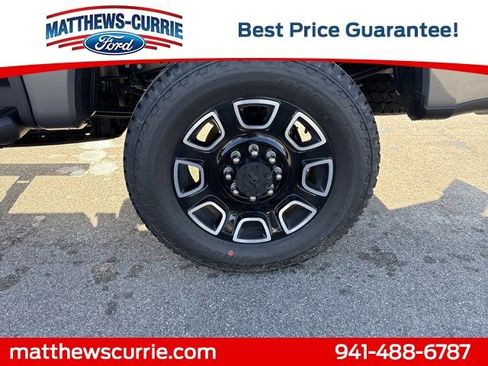 New 2026 Ford F250 Platinum AWD/4WD image 17