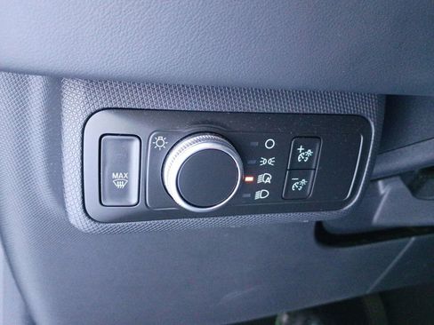 Used 2021 Ford Mustang Mach-E Premium image 32