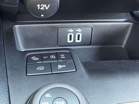 Used 2022 Ford Ranger XLT w/ FX4 Off-Road Package image 30