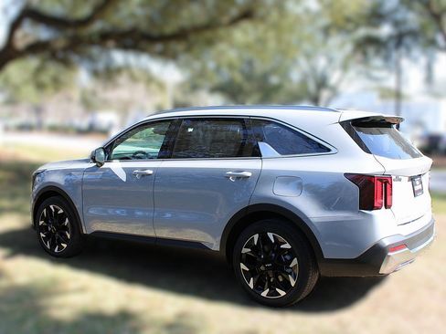 New 2026 Kia Sorento SX image 14