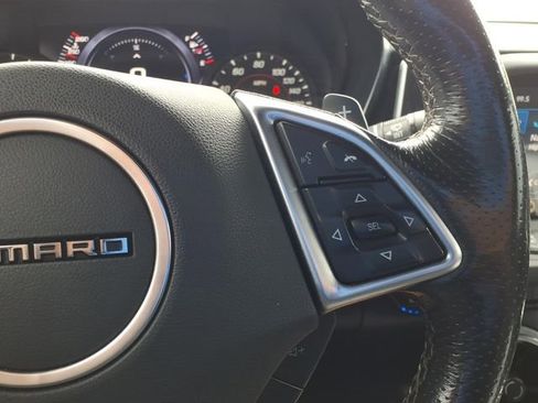 Used 2020 Chevrolet Camaro SS RWD image 19