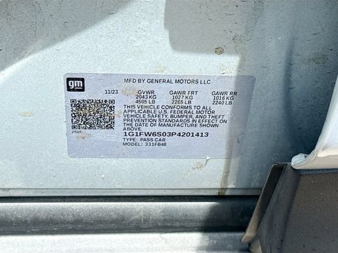 Used 2023 Chevrolet Bolt LT w/ Driver Confidence Package FWD image 33