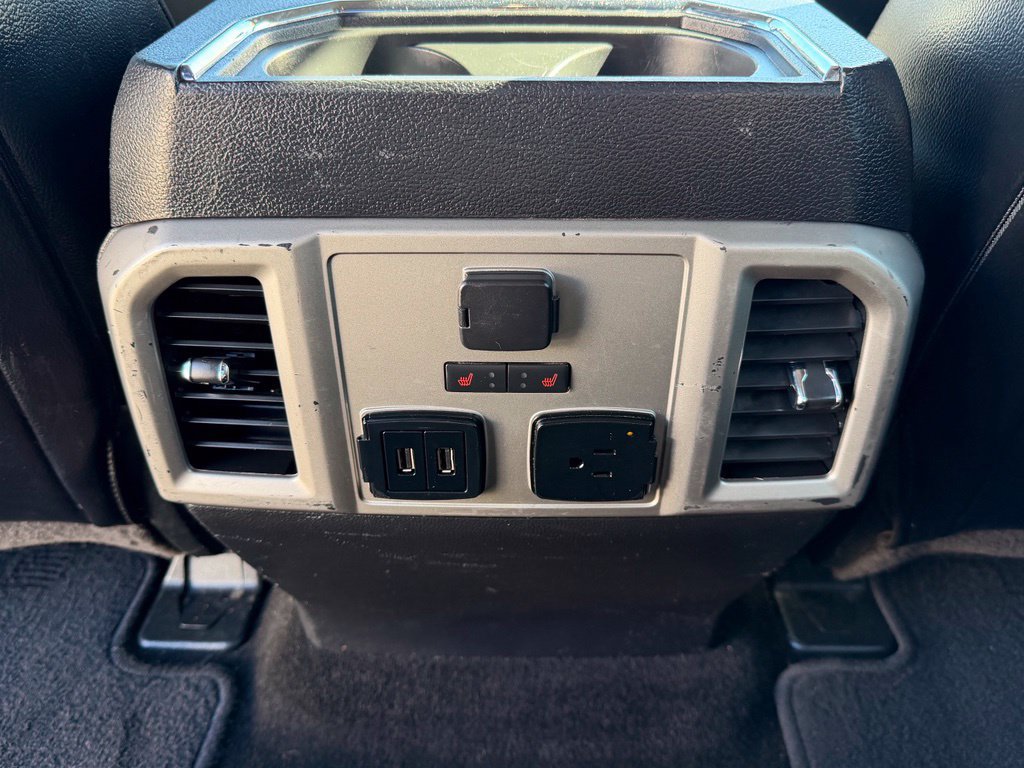 Used 2018 Ford F350 Lariat w/ Lariat Ultimate Package AWD/4WD image 34
