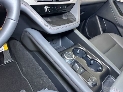 New 2026 Ford Explorer Active w/ Active Comfort Package AWD/4WD image 35