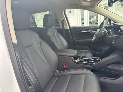 Certified 2023 Buick Envision Essence image 50