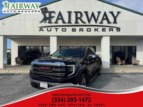 Used 2024 GMC Sierra 1500 SLT w/ SLT Premium Plus Package AWD/4WD image 45
