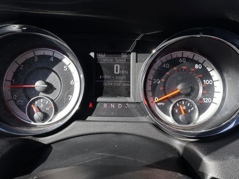 Used 2019 Dodge Grand Caravan GT FWD image 17