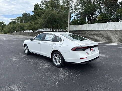New 2025 Honda Accord LX image 7