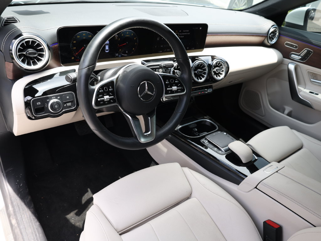 Used 2023 Mercedes-Benz CLA 250 4MATIC w/ Premium Package image 14
