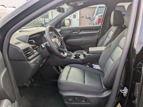 New 2026 GMC Terrain AT4 w/ Convenience Package III image 11