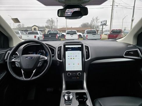 Used 2024 Ford Edge SEL image 14