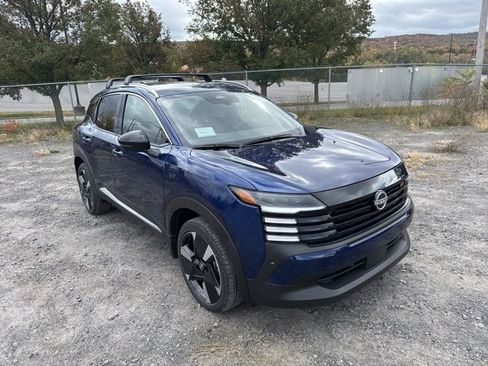 New 2026 Nissan Kicks SR w/ Cold Weather Package image 4