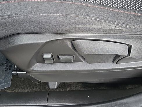 Used 2017 GMC Terrain SLE image 18