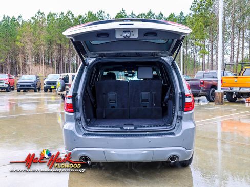 Used 2024 Dodge Durango GT image 8