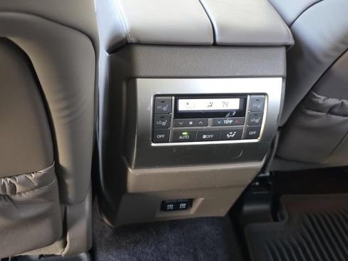 Used 2021 Lexus GX 460 Premium w/ Premium Package AWD/4WD image 11