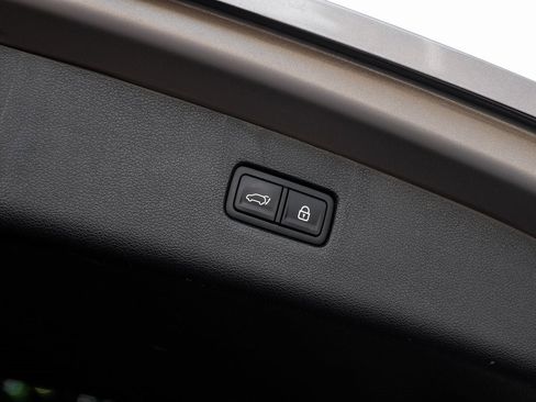 Used 2021 Genesis GV80 3.5T Advanced + w/ Prestige Package 07 image 65