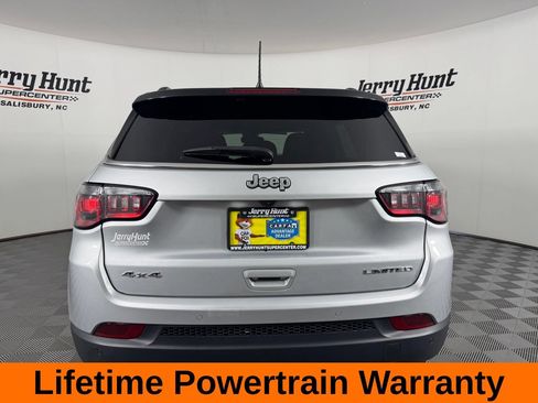 Used 2025 Jeep Compass Limited AWD/4WD image 8